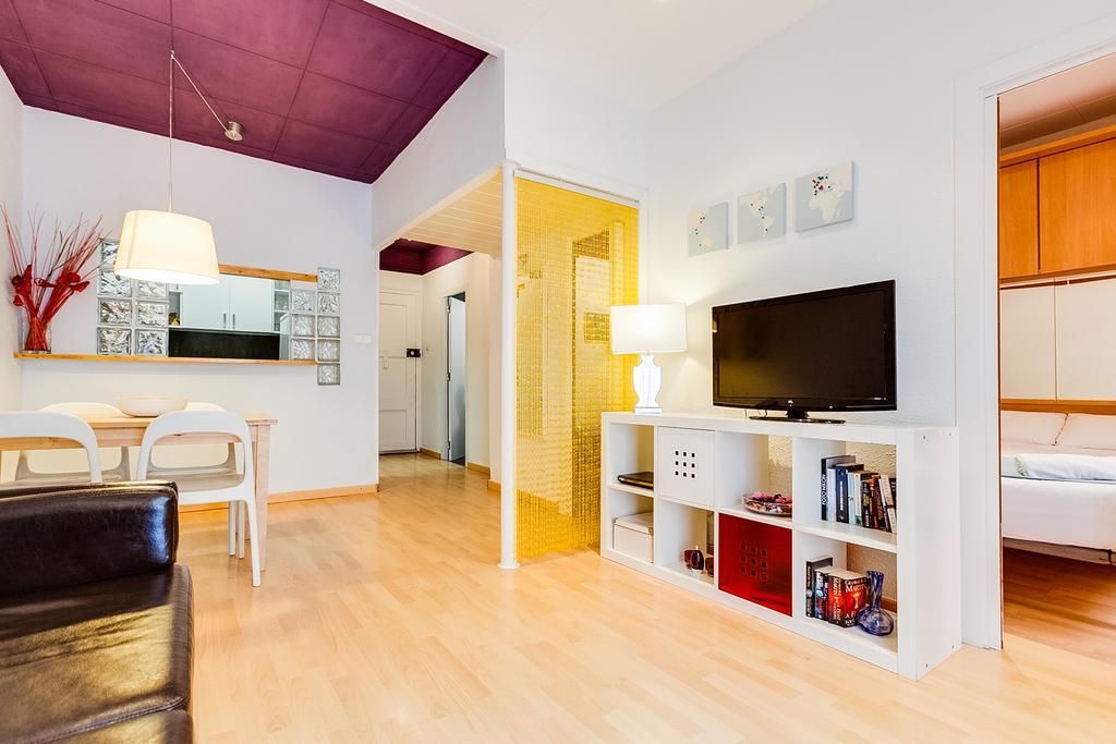 Deep Purple Appartement Barcelona Buitenkant foto