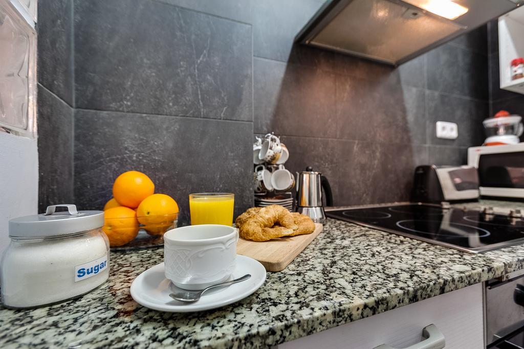 Deep Purple Appartement Barcelona Buitenkant foto