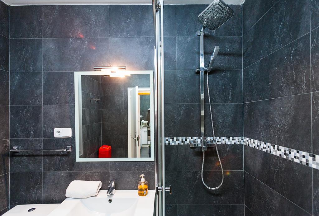 Deep Purple Appartement Barcelona Buitenkant foto